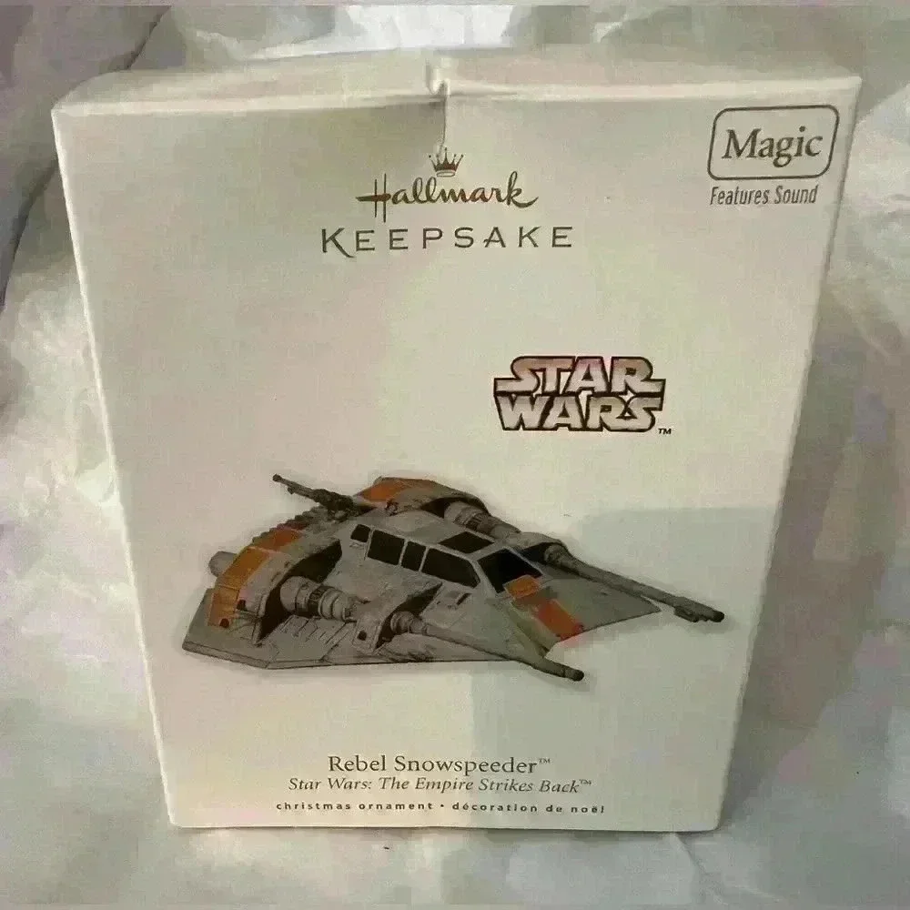 Hallmark Keepsake STAR WARS The Empire Strikes Back Christmas Magic Ornament NEW